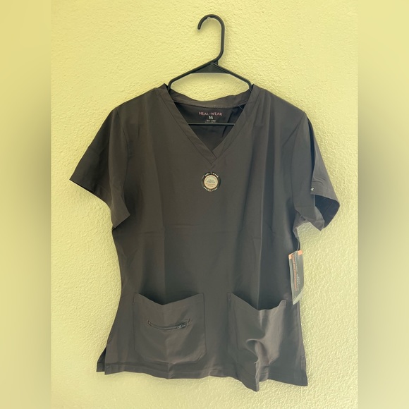 Scrub Set - Picture 4 of 5